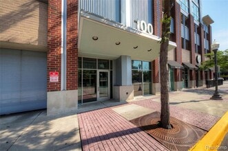 Building Photo - 100 W Fifth St