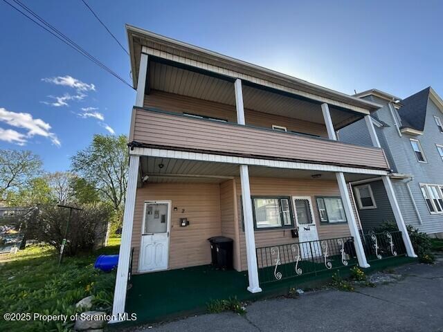 Primary Photo - 610 Moosic St