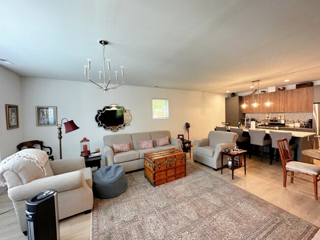 Foto del edificio - 4420 S Prairie Ave