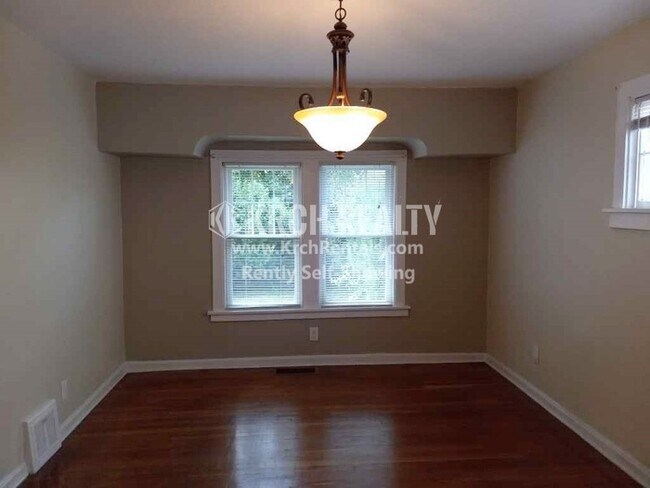 Foto del edificio - Newly Remodeled 3 Bedroom 1 Bathroom with ...