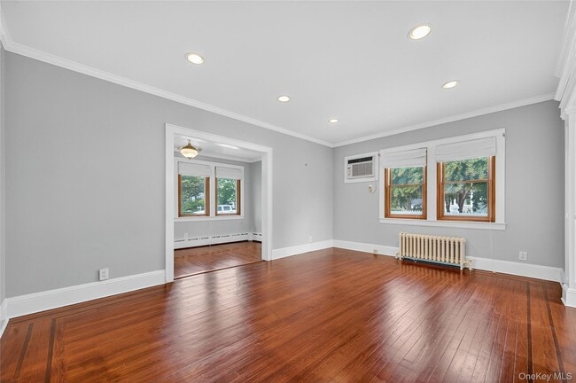 Building Photo - 26 9th St