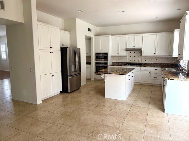 Building Photo - 8336 Barnwood Ln