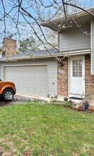 Building Photo - 953 W Maple Ct