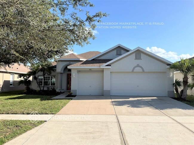 Building Photo - 1815 Mira Lago Cir