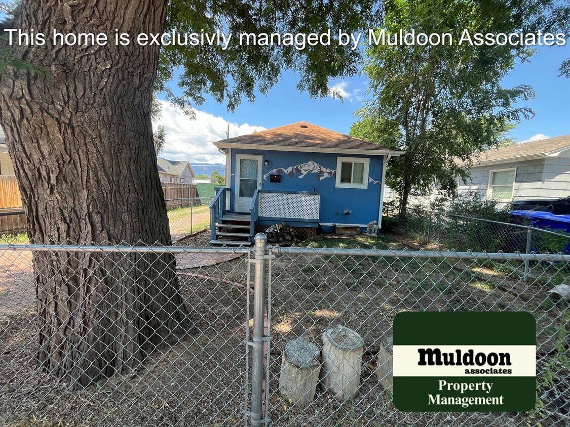 Primary Photo - Beautifully remodeled Centrally located bu...