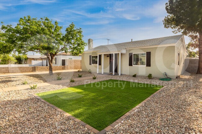 Building Photo - 4010 N 11th Ave