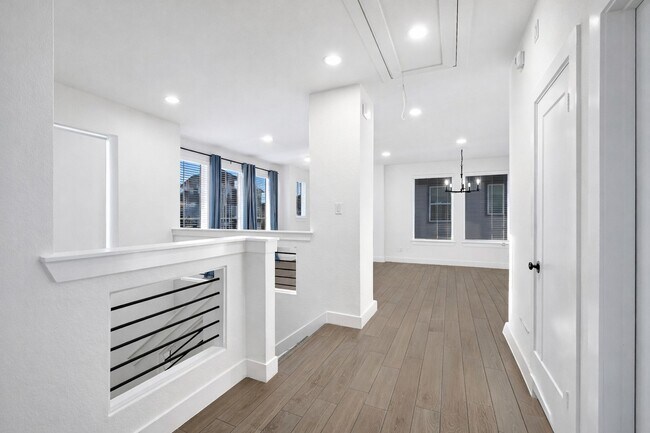 Foto del edificio - 18714 Colorado River Ln