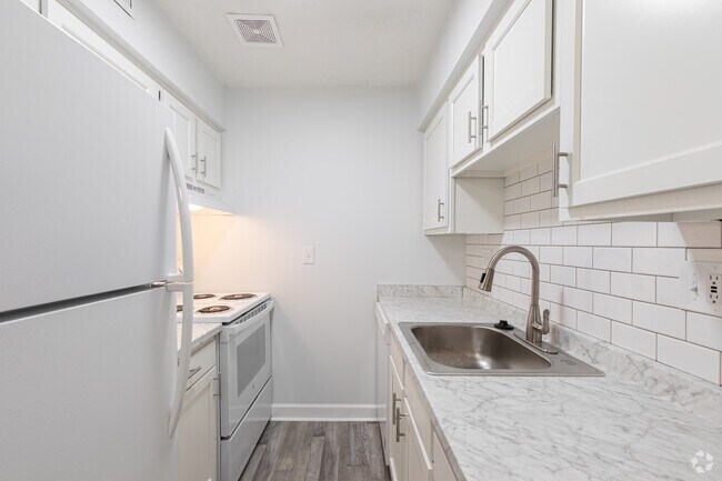 1HAB, 1BA - 680 ft² - Valley Brook Apartments