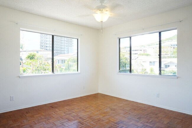 Building Photo - JCW Living Trust
