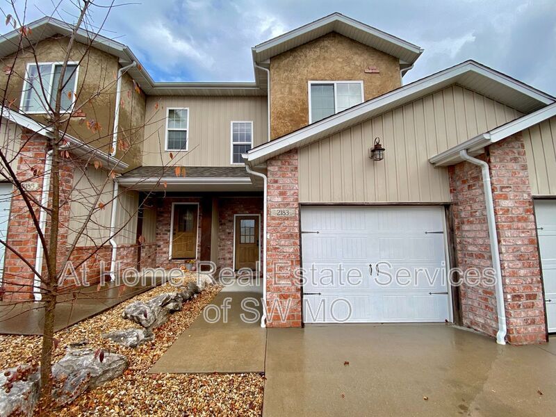 Primary Photo - 2183 W Bingham St