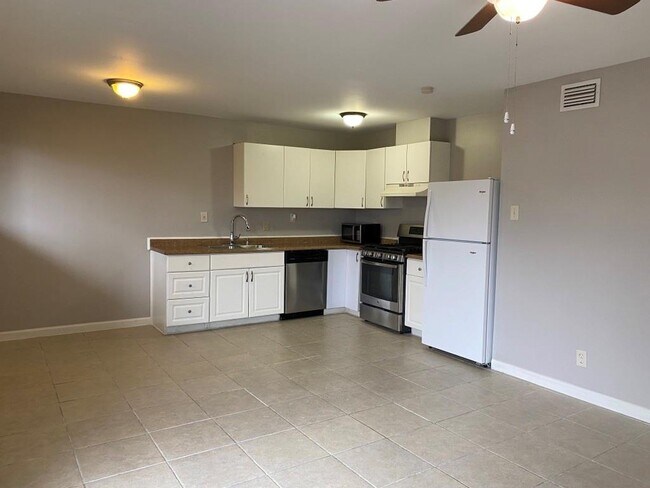 Foto del edificio - 1529 Wirt Rd