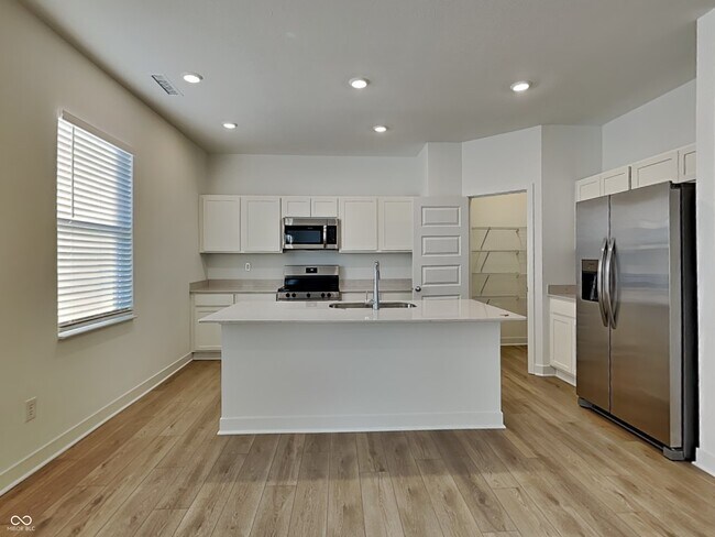 Foto del edificio - 11819 Moorfield Ln