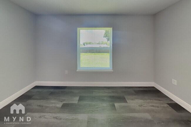 Building Photo - 55 NW 45th Loop