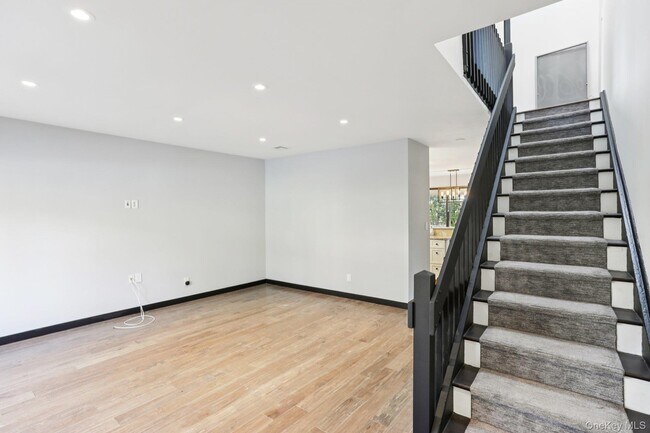 Foto del edificio - 6 Pheasant Walk