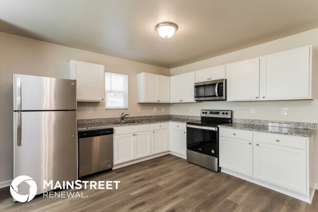 Building Photo - 20 Sloane Ct