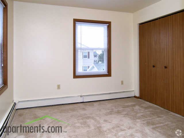 Bedroom - WESTWYNDE APARTMENTS