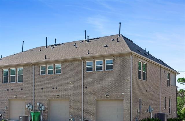 Building Photo - 5114 Springlake Pkwy