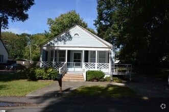 Building Photo - 109 Stokes St