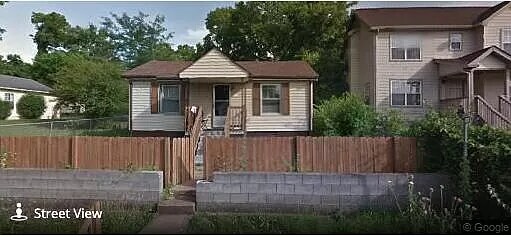 Foto principal - 3315 Torbett St