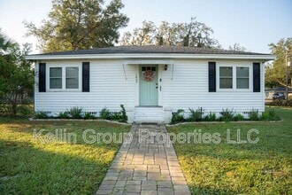 Building Photo - 1805 E Fern Rd