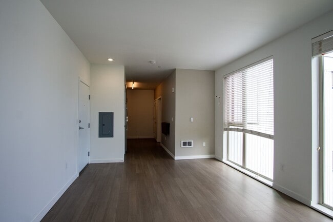 Photo - Light & Bright Top-Floor Studio w/Modern Amenities Ready Mid-April! Apartment
