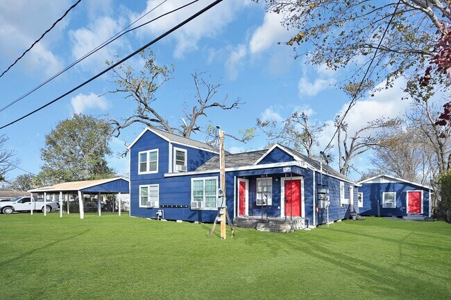 Foto del edificio - 1313 10th St