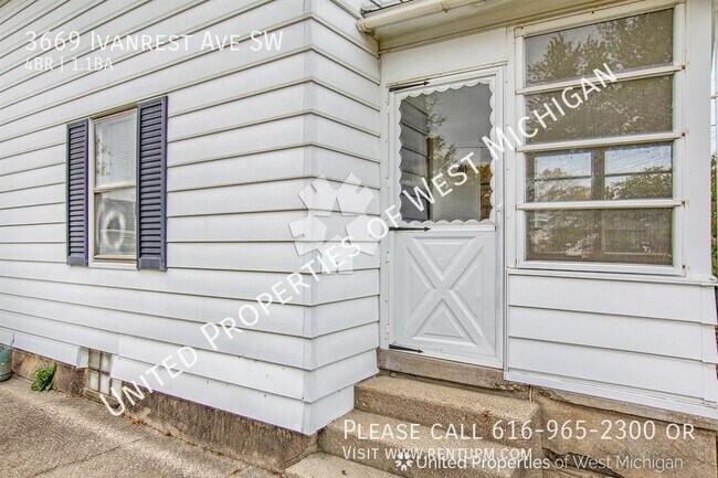 Foto del edificio - Available Now | 4 Bed 1.5 Bath Single Fami...