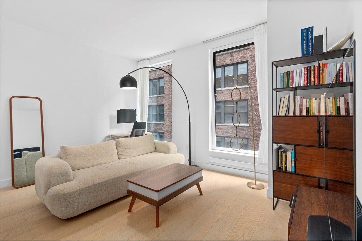 215 W 28th St Unit 5B, New York, NY 10001 Room for Rent in New York