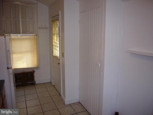 Foto del edificio - 306 S Union St