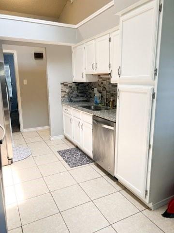 Building Photo - 4652 Bracken Dr