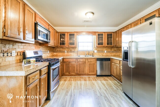 Foto del edificio - Charming North Little Rock Home with 2-Car Garage