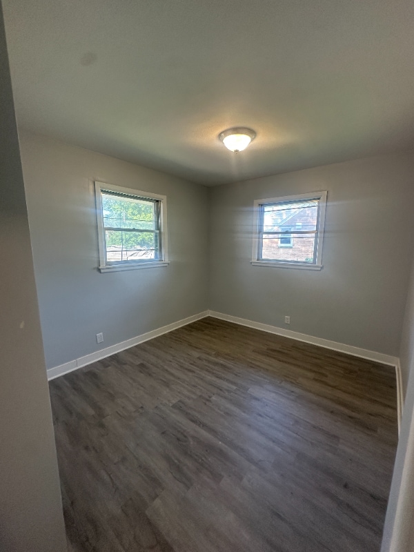 Building Photo - 7230 W Lakefield Dr