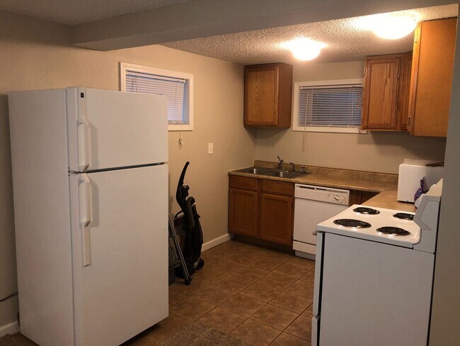 Foto del edificio - 2011 Tecumseh Rd