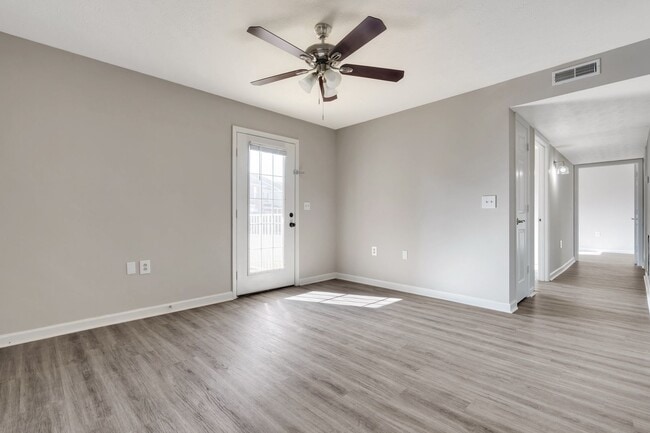 Interior Photo - Gateway Homes Apartments