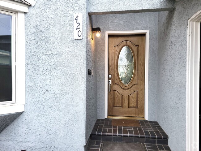 Building Photo - 420 Opal Cove Way