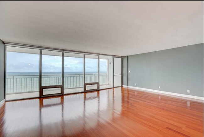 East Facing - 1390 S Ocean Blvd