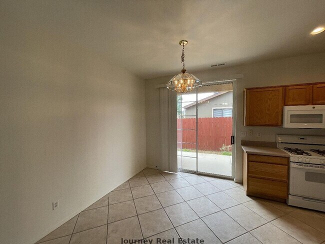 Building Photo - 3123 N Corrine Dr