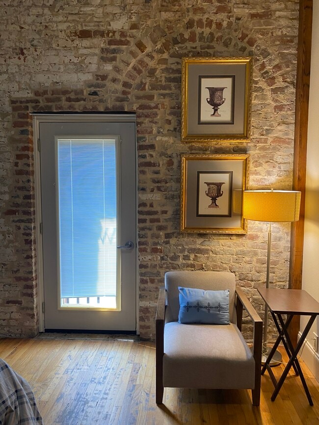 Building Photo - 1408 Washington St