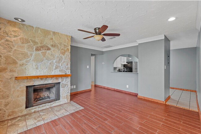 Building Photo - 2200 E Trinity Mls Rd