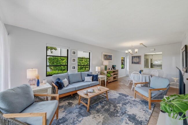 Foto del edificio - 1334 Chesapeake Ave