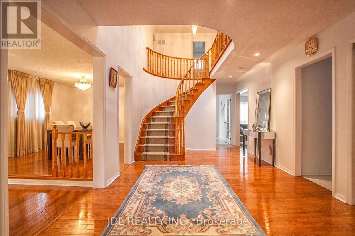 Primary Photo - 101 Summerdale Dr