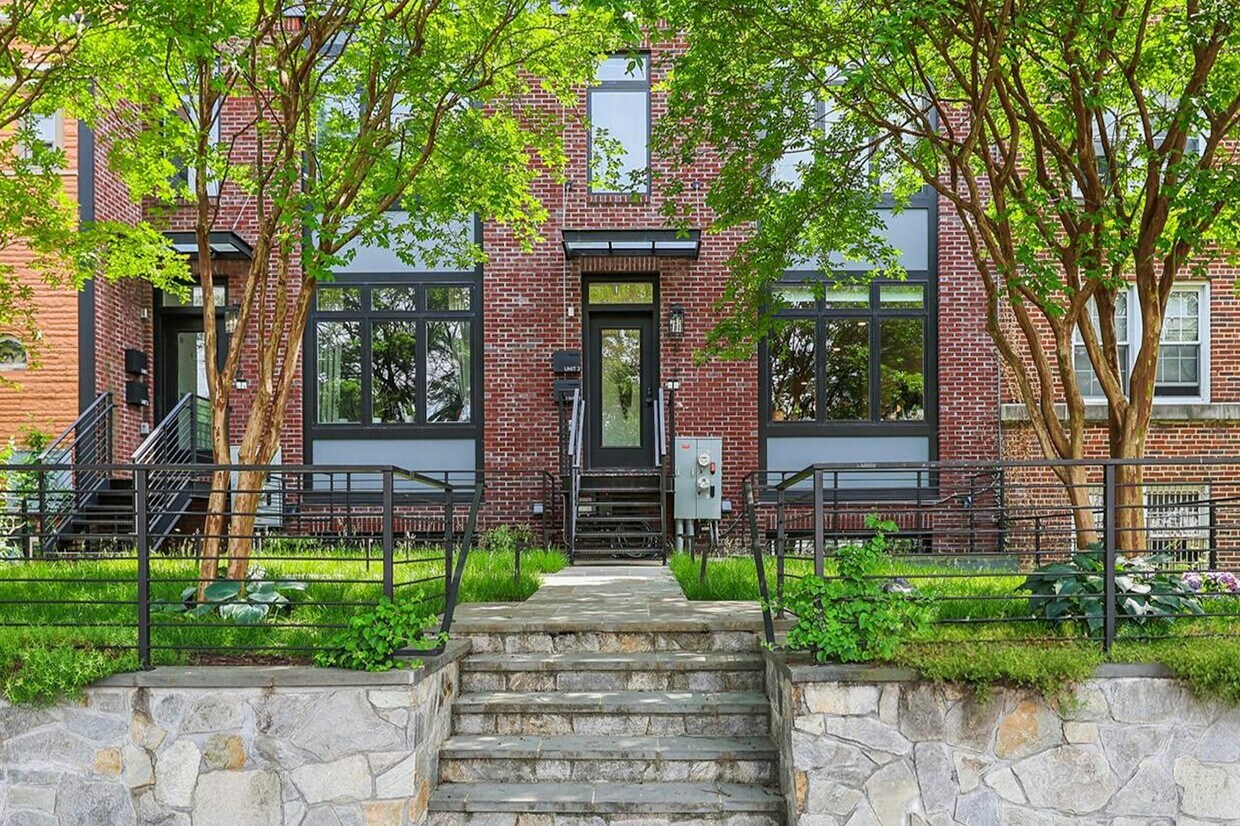 Foto principal - 818 Taylor St NW