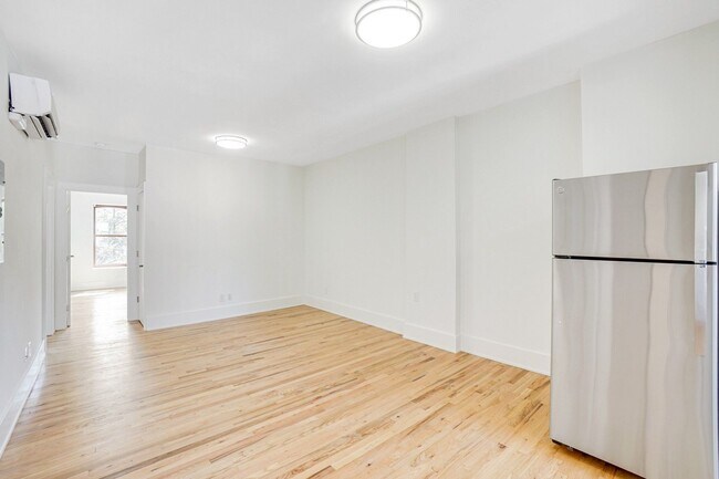 Foto del edificio - 274 Montgomery St