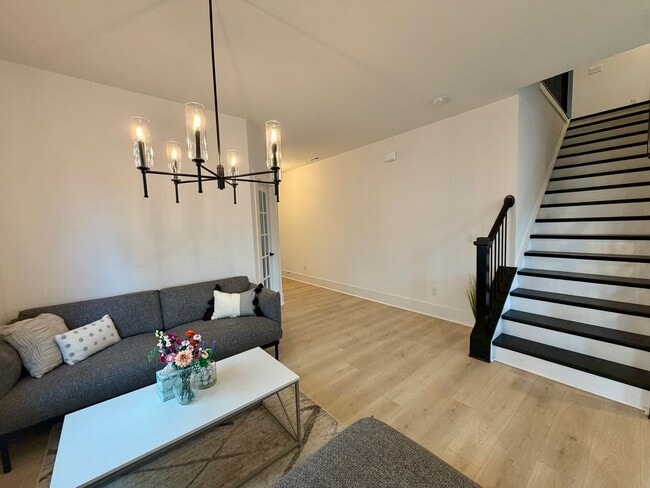 Foto del edificio - Mount Holly Home with Media Room, Office, and Wooded Privacy