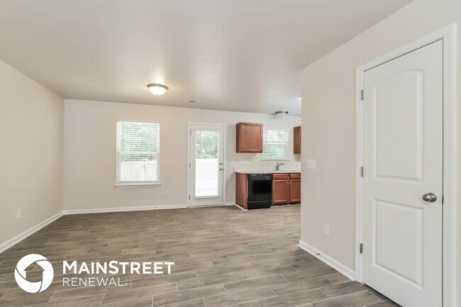 Foto del edificio - 2313 Deerbrook Forest Ln