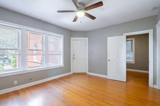 Building Photo - Spacious 3-Bedroom, 2-Bathroom Duplex in Avondale