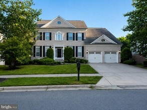 Building Photo - 15436 Symondsbury Way