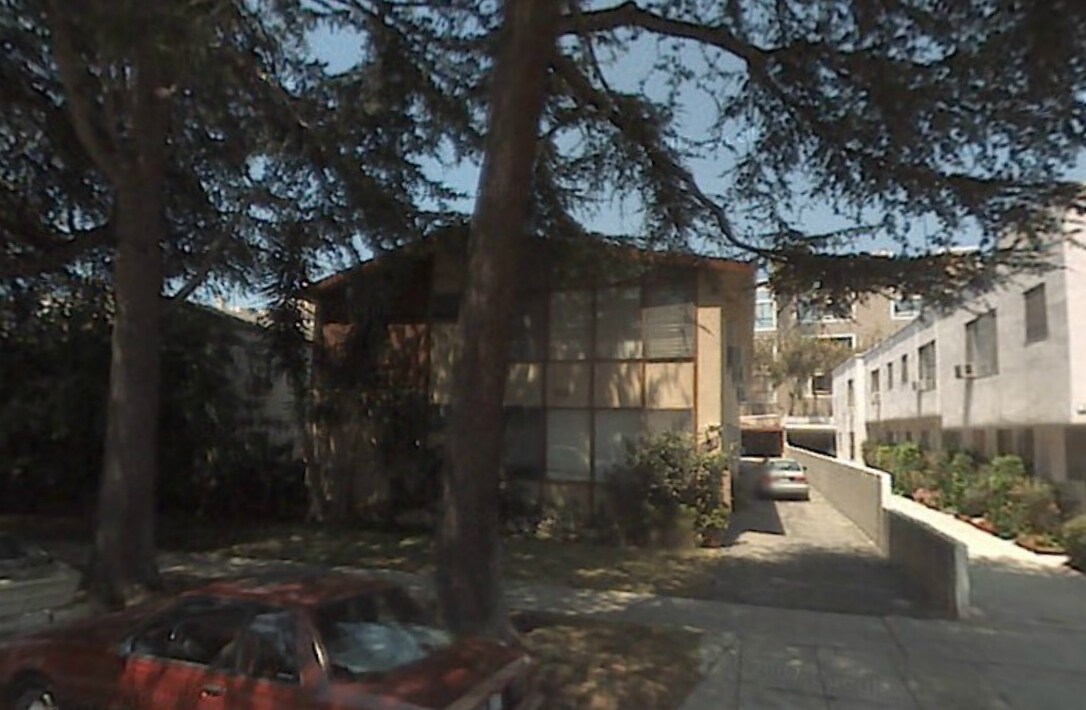Primary Photo - 11813 Darlington Ave