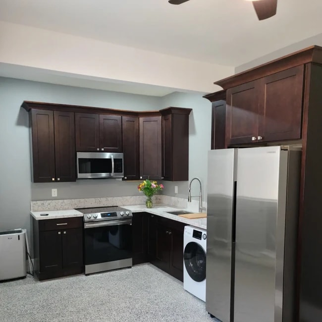 Building Photo - 27072 Calendula St
