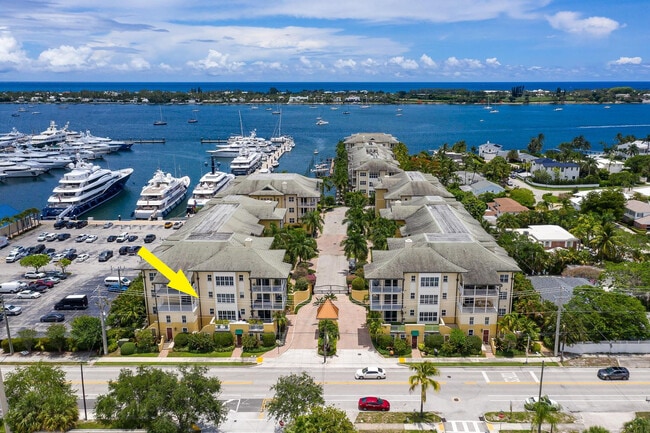 Building Photo - 3960 N Flagler Dr